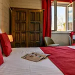 Logis Hostellerie Du Neez 2* Gan