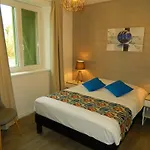 Logis Hostellerie Du Neez 2* Gan