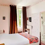 Logis Hostellerie Du Neez 2* Gan
