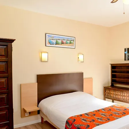 Logis Hostellerie Du Neez Gan