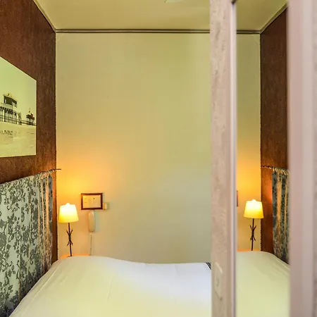 Hotel Logis Hostellerie Du Neez