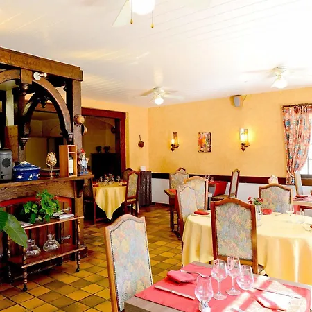 Logis Hostellerie Du Neez Hotel 2*