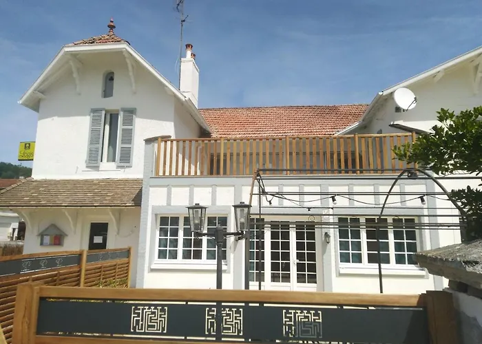 Logis Du Neez Отель