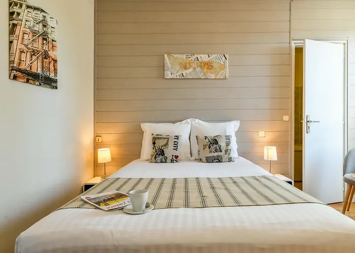 Logis Du Neez Отель