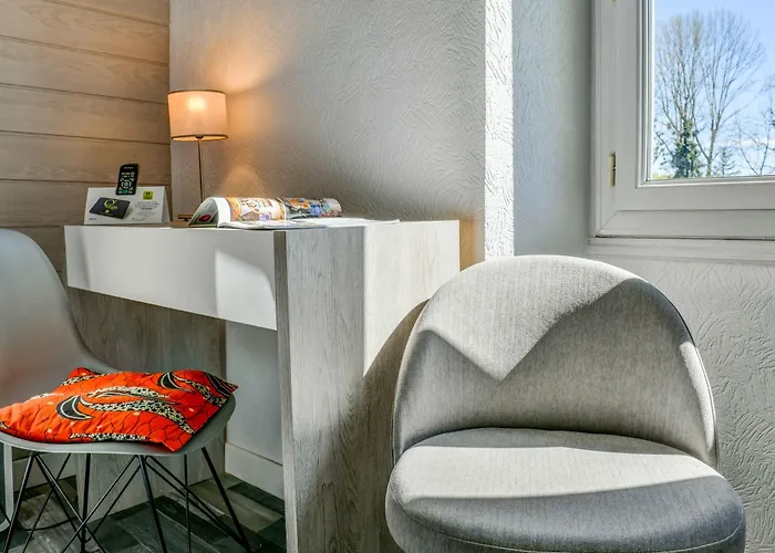 Отель Logis Du Neez Gan