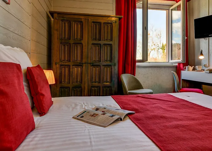 Отель Logis Du Neez Gan