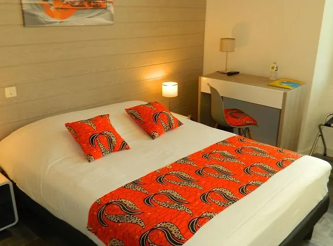 Logis Du Neez 2* Gan