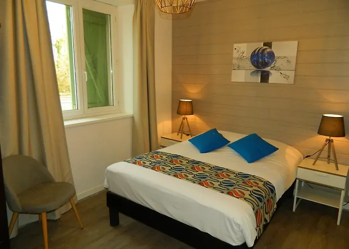 Logis Du Neez 2* Gan