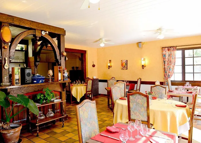 Logis Du Neez Отель 2*