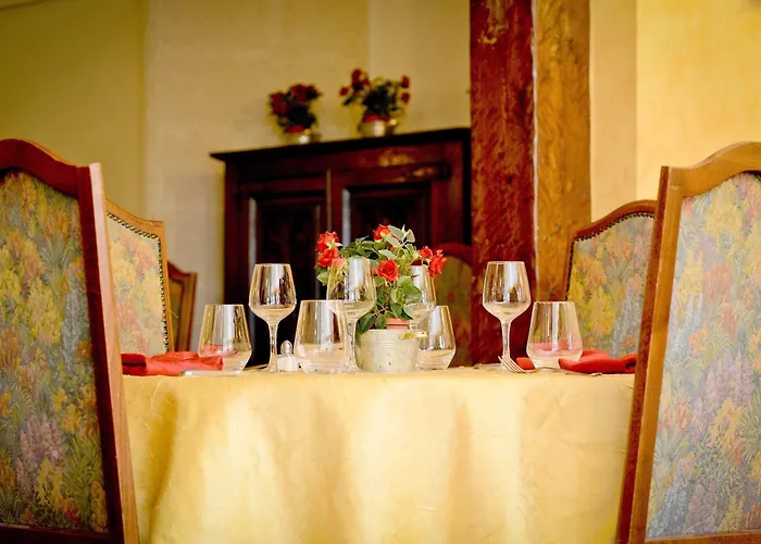 Logis Du Neez Отель