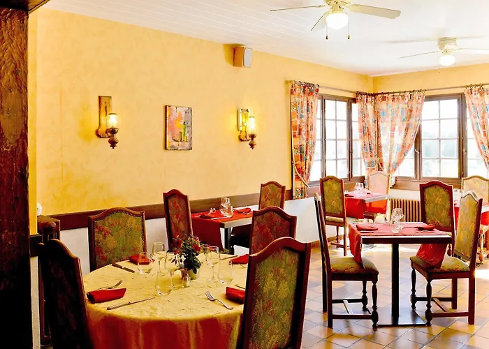 Logis Du Neez Отель