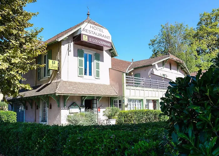 Logis Du Neez Отель Gan