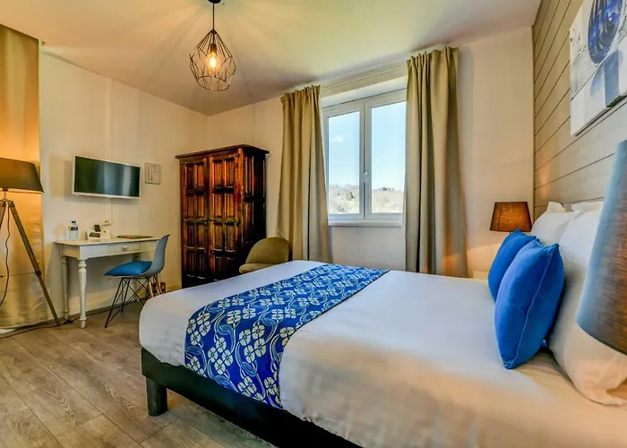 Logis Du Neez Отель Gan